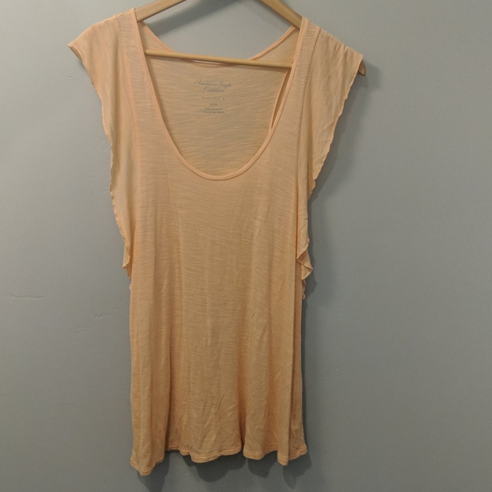 🌻3/$10 American Eagle cap sheeve flutter top